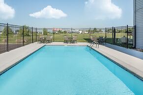 Sonesta Essential Hotels Blue Springs
