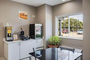 Sonesta Essential Hotels Blue Springs