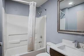 Sonesta Essential Hotels Blue Springs