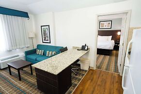 Mainstay Suites Knoxville Airport