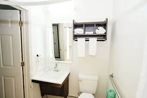 Mainstay Suites Knoxville Airport