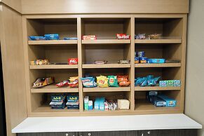 Mainstay Suites Knoxville Airport