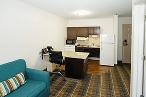 Mainstay Suites Knoxville Airport