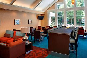 Sonesta ES Suites Chicago Waukegan Gurnee