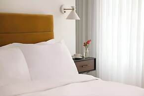 Sonder by Marriott Bonvoy Rideau Apartments Downtown