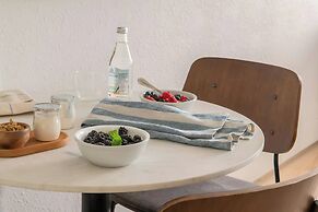 Sonder by Marriott Bonvoy Rideau Apartments Downtown