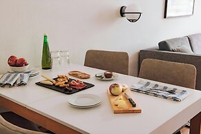 Sonder by Marriott Bonvoy Rideau Apartments Downtown