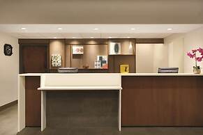 HYATT house Miami Airport