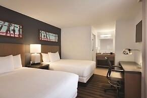 HYATT house Miami Airport