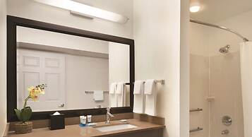 HYATT house Miami Airport