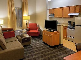 MainStay Suites Middleburg Heights Cleveland Airport