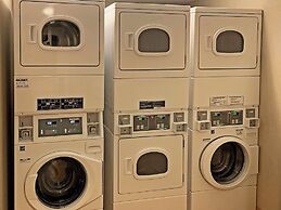 MainStay Suites Middleburg Heights Cleveland Airport