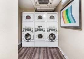 Birch Hill Suites Extended Stay - Blue Ash