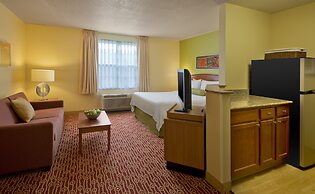 Birch Hill Suites Extended Stay - Blue Ash