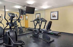 Extended Stay America Suites Boston Waltham 32 4th Ave
