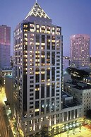 W Seattle