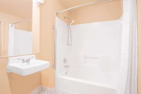 Hawthorn Extended Stay by Wyndham Conyers