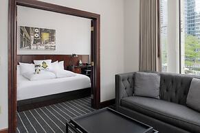 Staypineapple, An Iconic Hotel, The Loop