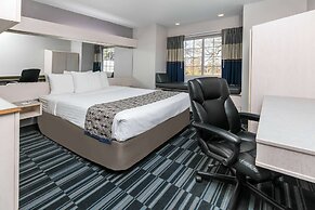 Microtel Inn & Suites by Wyndham Scott/Lafayette