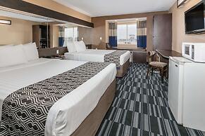Microtel Inn & Suites by Wyndham Scott/Lafayette