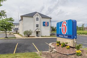 Motel 6 Streetsboro, OH