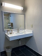 Red Roof Inn LaGrange