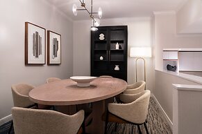 The Ritz-Carlton Dallas, Las Colinas