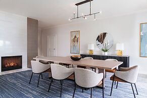 The Ritz-Carlton Dallas, Las Colinas