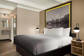 Super 8 by Wyndham Macon GA