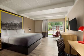 Super 8 by Wyndham Macon GA