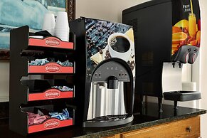 Super 8 by Wyndham Macon GA