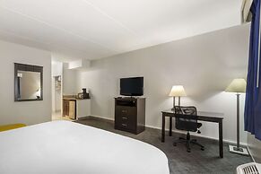 Comfort Inn & Suites Mundelein-Vernon Hills