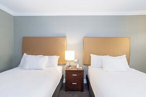 Sandman Hotel Vernon