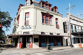 The Frenchmen New Orleans by Kasa Living