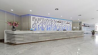 Alexandre Grand Teguise Playa