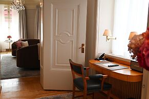 Hotel Diplomat