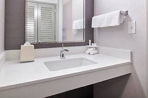 Courtyard by Marriott Chicago Highland Park/Northbrook