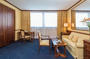 Leonardo Hotel Milan City Center