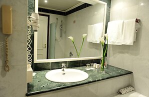 Leonardo Hotel Milan City Center