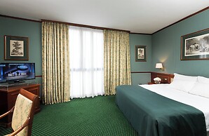 Leonardo Hotel Milan City Center