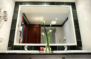 Leonardo Hotel Milan City Center