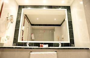 Leonardo Hotel Milan City Center