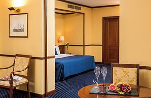 Leonardo Hotel Milan City Center