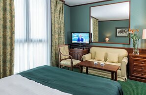 Leonardo Hotel Milan City Center