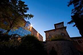 Perusia Hotel