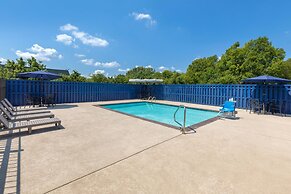 Days Inn by Wyndham Temple