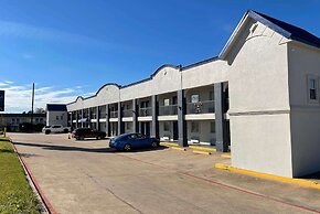 Days Inn by Wyndham Temple