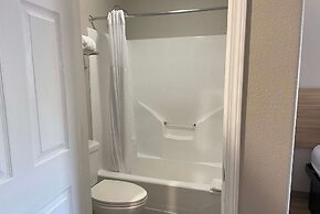 Days Inn by Wyndham Temple