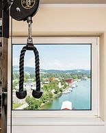 Trans World Hotel Donauwelle