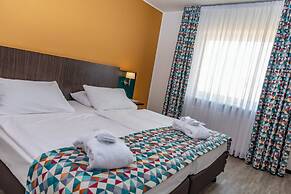 Trans World Hotel Donauwelle